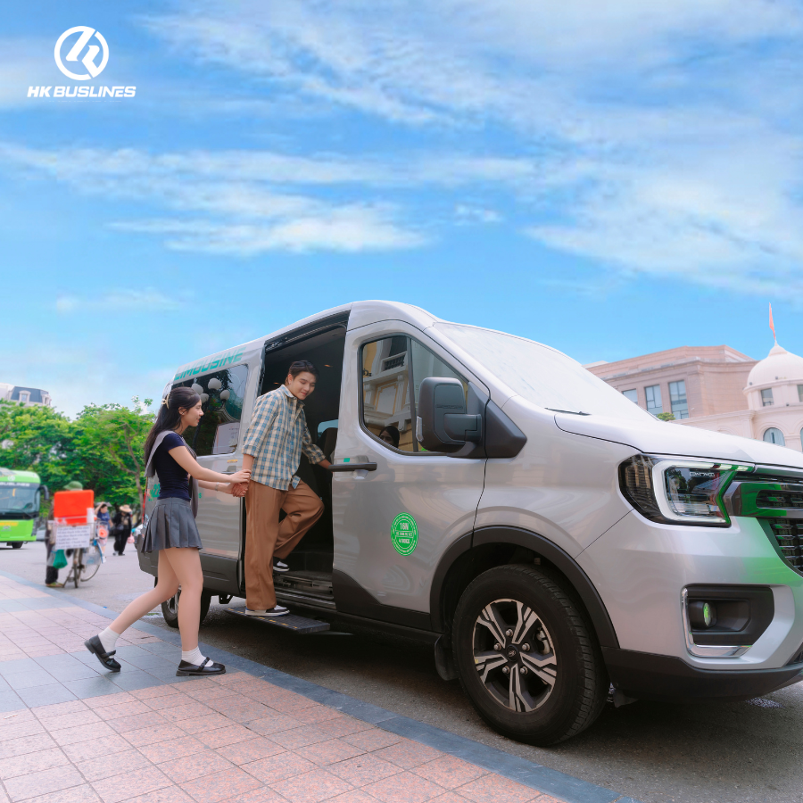 Xe trung chuyển miễn phí