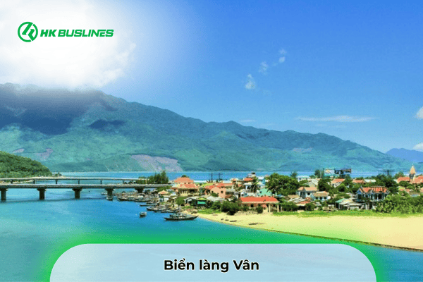 Biển làng Vân khi đi du lịch đà nẵng